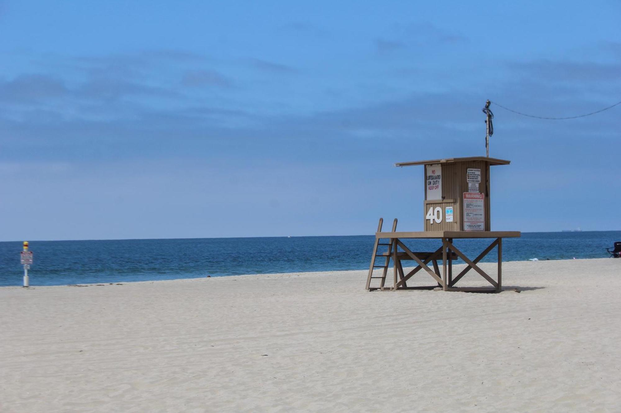 3 Story Oceanfront Home With Jacuzzi In Newport Beach On The Sand! Luaran gambar