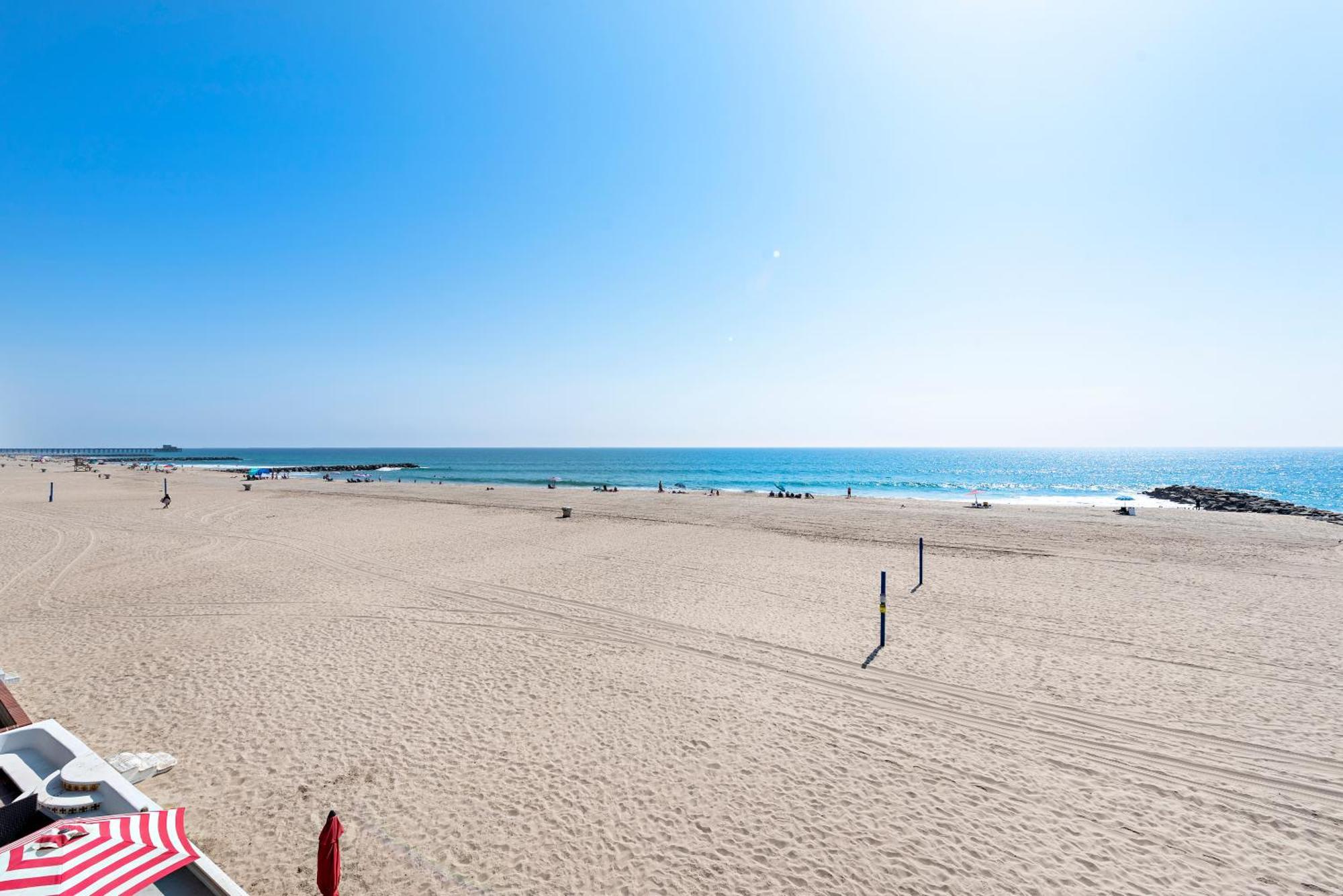 3 Story Oceanfront Home With Jacuzzi In Newport Beach On The Sand! Luaran gambar