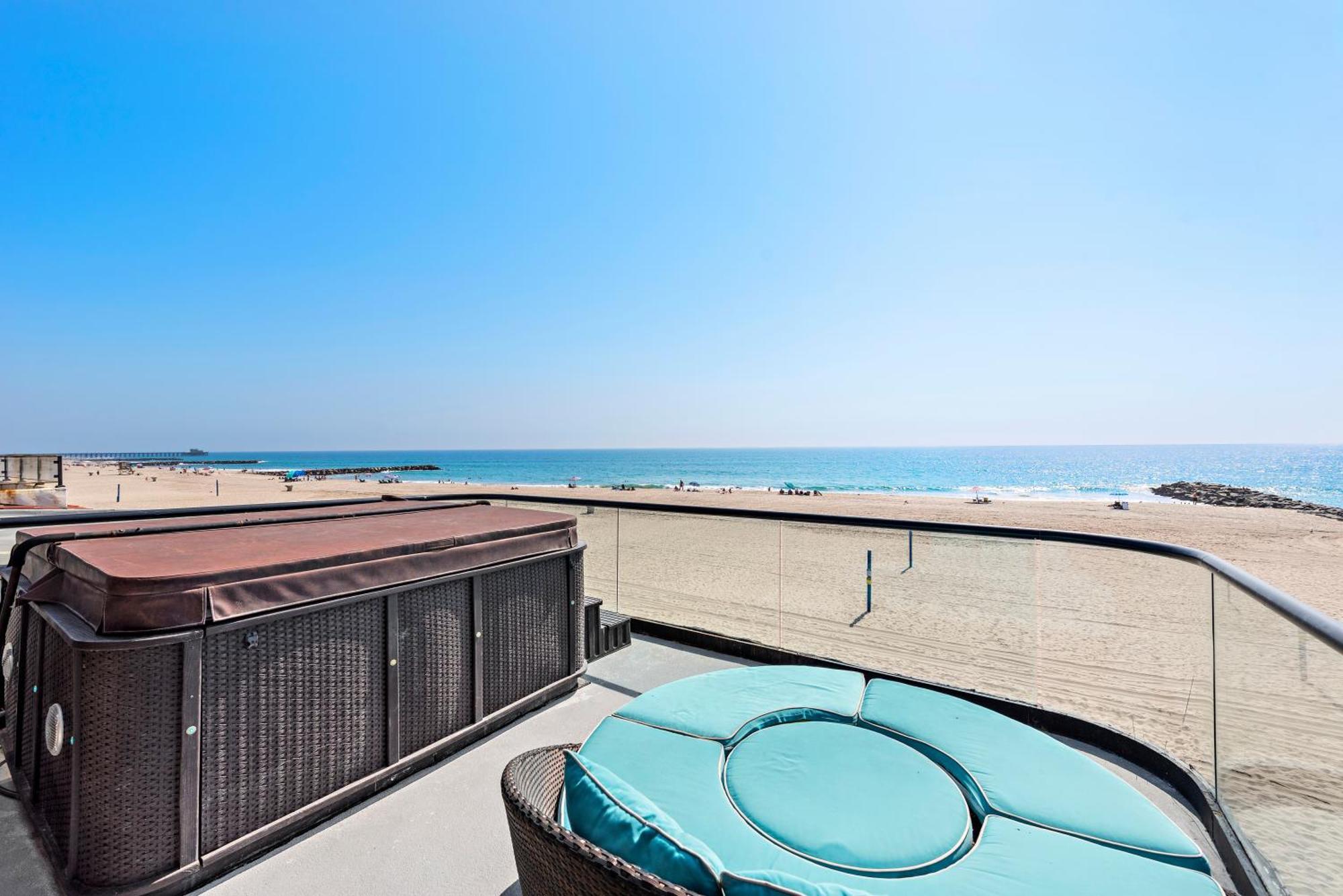 3 Story Oceanfront Home With Jacuzzi In Newport Beach On The Sand! Luaran gambar