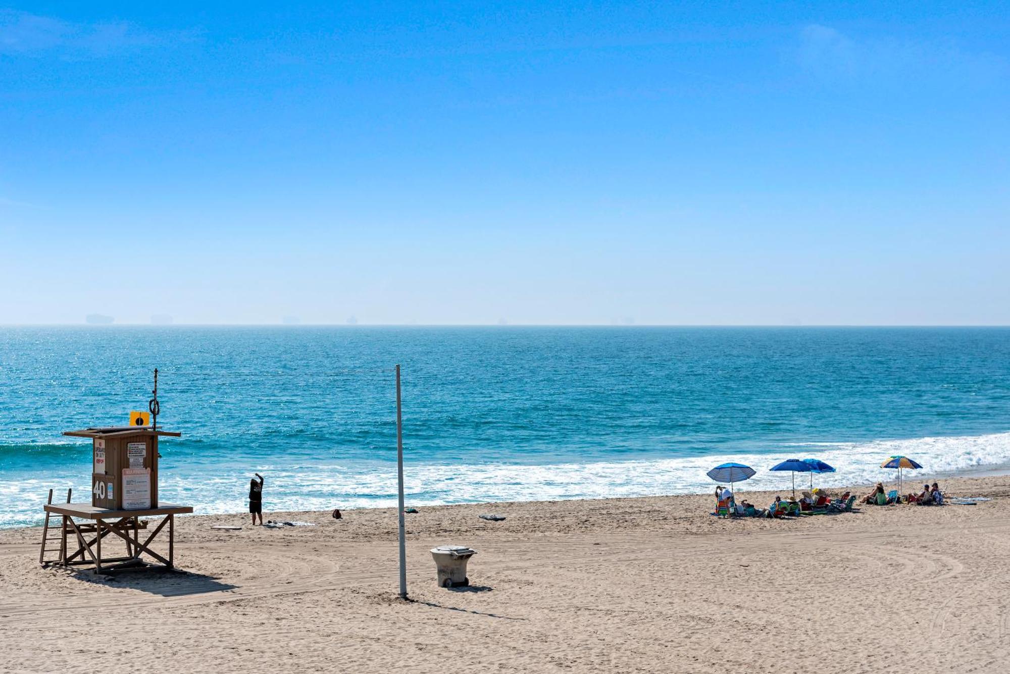 3 Story Oceanfront Home With Jacuzzi In Newport Beach On The Sand! Luaran gambar