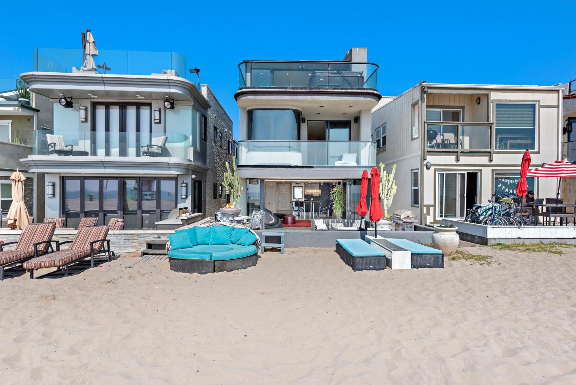 3 Story Oceanfront Home With Jacuzzi In Newport Beach On The Sand! Luaran gambar